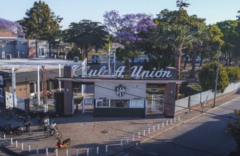 Imagen de Uni&oacute;n celebra sus 109 a&ntilde;os con una jornada cargada de recuerdos y emociones