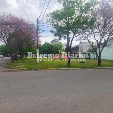 Imagen de Concejo Municipal: presentan un proyecto para reforzar la seguridad vial en la plaza Jorge Walter Ponti