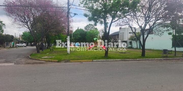 Imagen de Concejo Municipal: presentan un proyecto para reforzar la seguridad vial en la plaza Jorge Walter Ponti