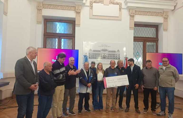 Imagen de Juegos Suramericanos 2026: la Provincia entreg&oacute; los fondos de la venta de entradas a instituciones sociales