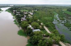 Imagen de Alerta por la crecida del r&iacute;o Paran&aacute;: piden extremar las precauciones para la navegaci&oacute;n y el uso de playas