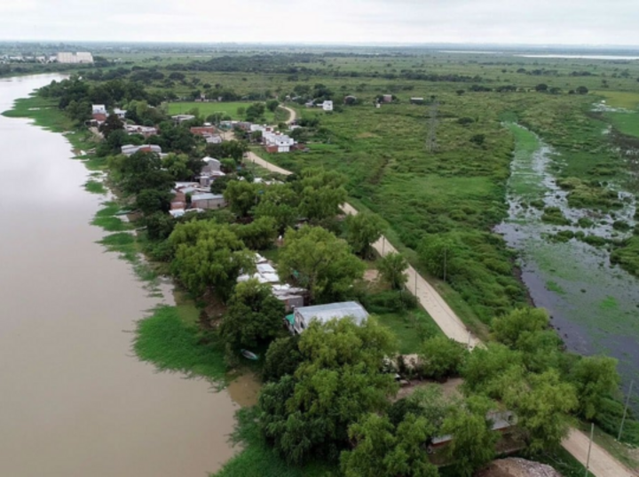 Imagen de Alerta por la crecida del r&iacute;o Paran&aacute;: piden extremar las precauciones para la navegaci&oacute;n y el uso de playas