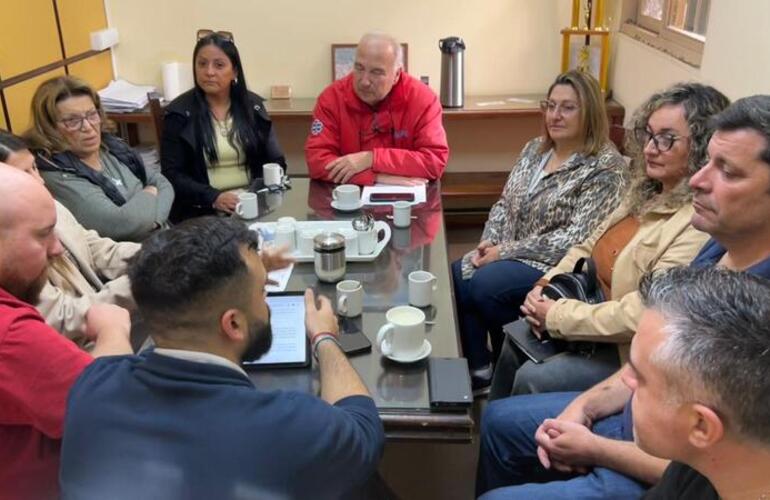 Imagen de Concejo Municipal y la comisi&oacute;n del SAMCo N.&deg; 50 analizaron las necesidades presupuestarias del hospital e iniciaron gestiones por un ec&oacute;grafo