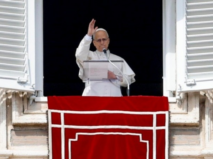 Imagen de El papa Le&oacute;n XIV reapareci&oacute; tras su operaci&oacute;n de c&aacute;ncer de pulm&oacute;n y agradeci&oacute; el apoyo de los fieles