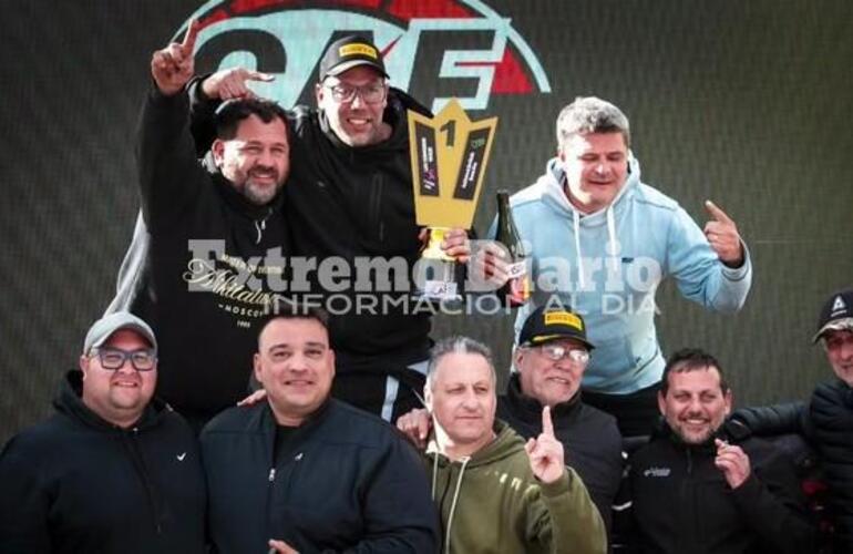 Imagen de Pocos, buenos y un campe&oacute;n�