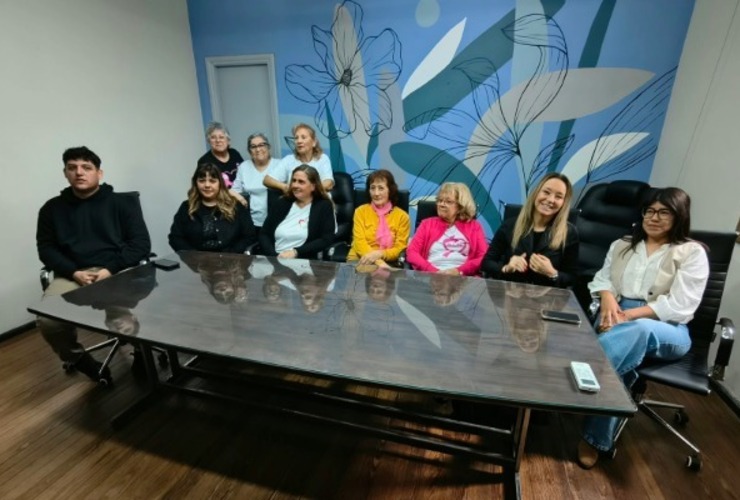 Imagen de Villa Constitución se prepara para una nueva edición del Festival Rosa en el predio de las Dos Rutas Imagen de Villa Constitución se prepara para una nueva edición del Festival Rosa en el predio de las Dos Rutas