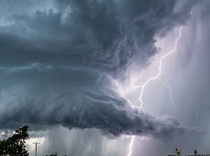 Imagen de Alerta Naranja: El municipio recomienda extremar los cuidados ante las tormentas del jueves