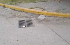 Imagen de Reclamo vecinal en la intersecci&oacute;n de San Mart&iacute;n y Cardozo por falta de limpieza en desag&uuml;es y riesgo de inundaci&oacute;n