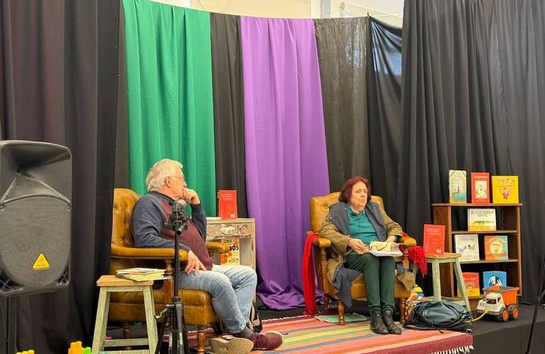 Imagen de Luis Pescetti y Chiqui Gonz&aacute;lez compartieron �Infancias imaginadas� en General Lagos