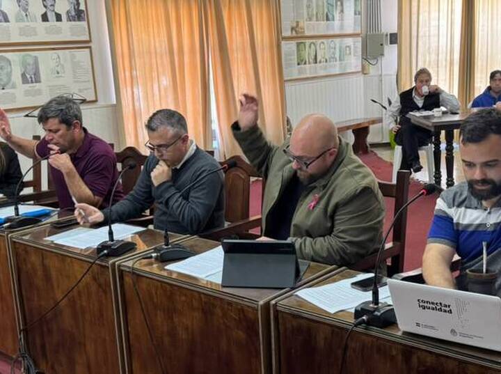 Imagen de Concejo Municipal de Arroyo Seco: se aprob&oacute; una intensa agenda con foco en salud, tr&aacute;nsito, medio ambiente e infraestructura