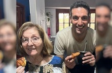 Scaloni con su mam&aacute;, Eulalia.