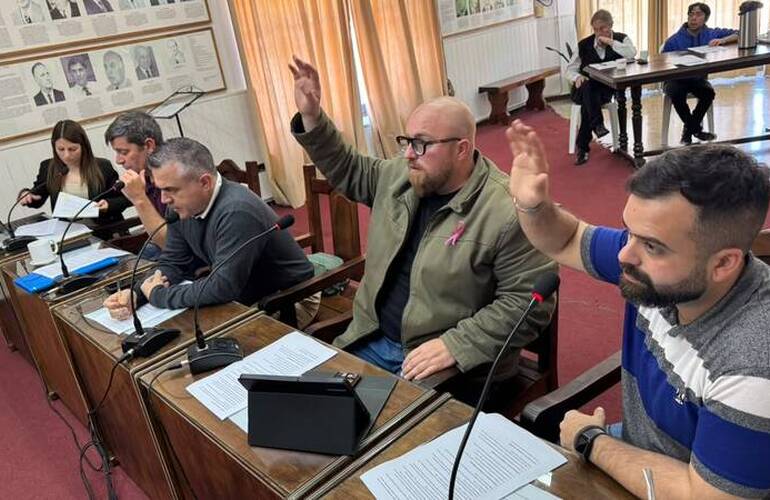 Imagen de Concejo Municipal: solicitan al Ejecutivo el pago de una deuda de 30 millones de pesos al SAMCo N.&deg; 50