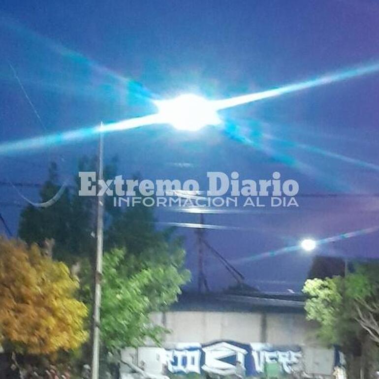 El tramo de cinco cuadras ya cuenta con nueva luminaria.
