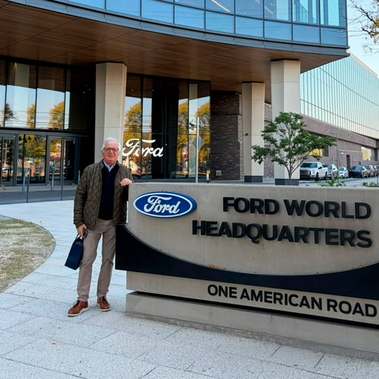 Imagen de Jorge Giorgi fue recibido por directivos de Ford Motor Company en su sede mundial de Detroit