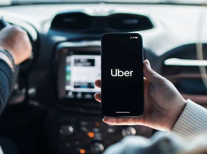 Imagen de El Concejo Municipal de Rosario legaliz&oacute; el funcionamiento de Uber, DiDi y otras apps de transporte