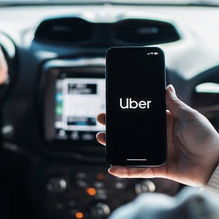 Imagen de El Concejo Municipal de Rosario legaliz&oacute; el funcionamiento de Uber, DiDi y otras apps de transporte
