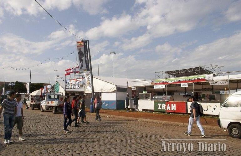 Imagen de Todo preparado para elegir a la reina de Colectividades