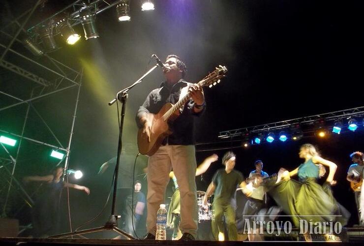 Imagen de La presentación de Lula Solis fue un éxito Imagen de La presentación de Lula Solis fue un éxito