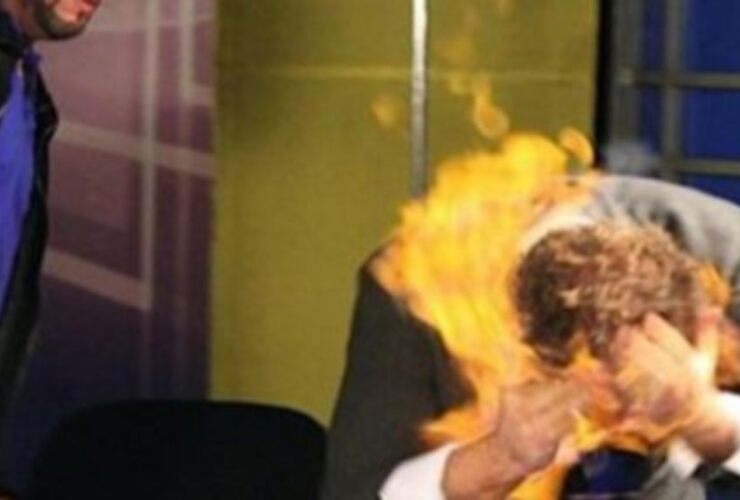 Imagen de INSOLITO. Peluca en llamas: mago se prendió fuego en la tevé Imagen de INSOLITO. Peluca en llamas: mago se prendió fuego en la tevé