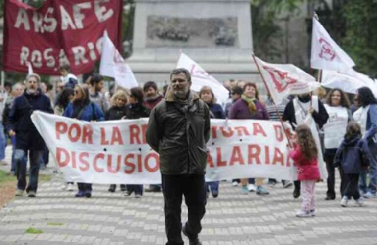 Además de salarios, el gremio se concentra por los cambios en los planes del secundario y del nivel superior, entre ellos profesorados.