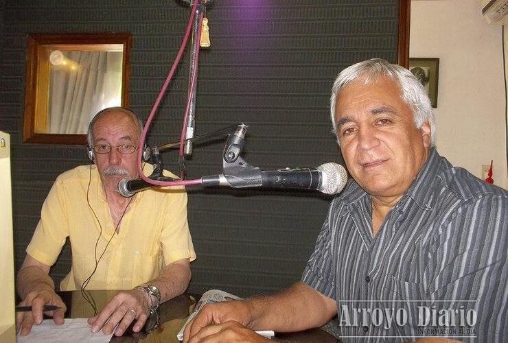 Imagen de Coradini estuvo en los estudios de Radio Asunción