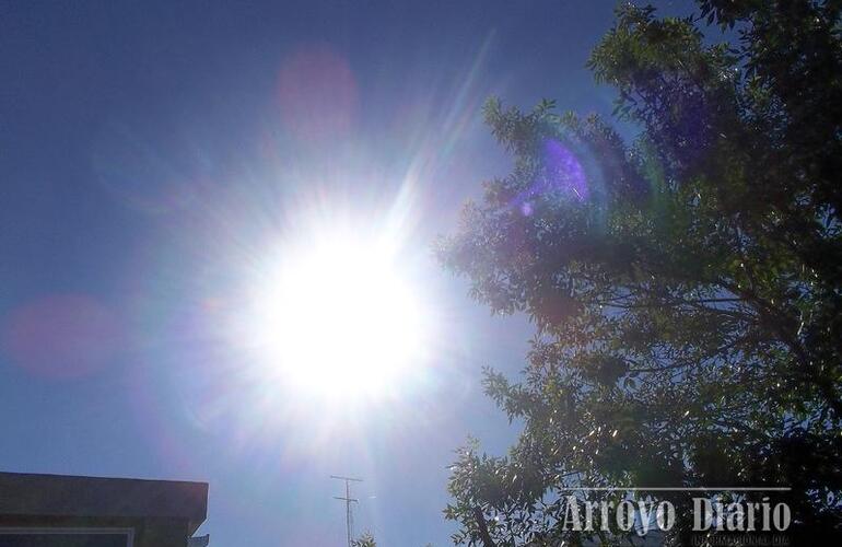 Imagen de Sol, calor y posibles lluvias para despedir 2012