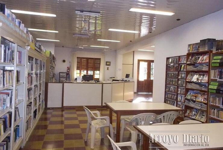 Imagen de La Biblioteca Popular Bernardino Rivadavia reabre sus puertas