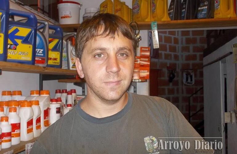 Sargento Primero Marcos Pav&aacute;n, encargado de Prensa del Cuartel de Bomberos de Arroyo Seco