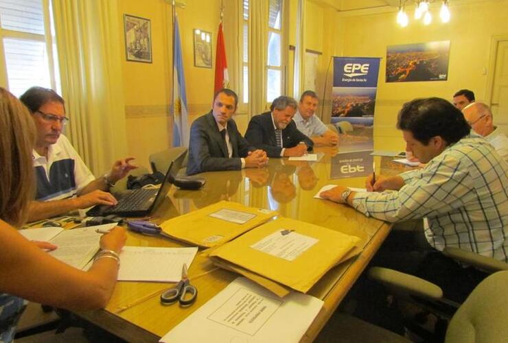 Imagen de La EPE invertirá más de 18 millones y medio para renovar y ampliar la red eléctrica