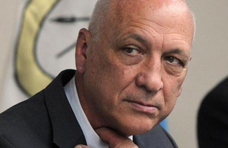 Imagen de Bonfatti propone abrir el debate por la despenalizaci&oacute;n de la marihuana