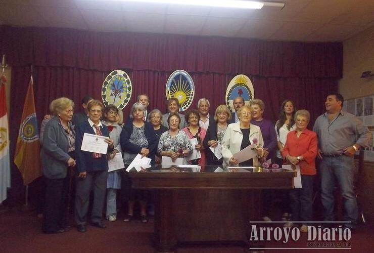 Las mujeres de Cáritas felices con el reconocimiento