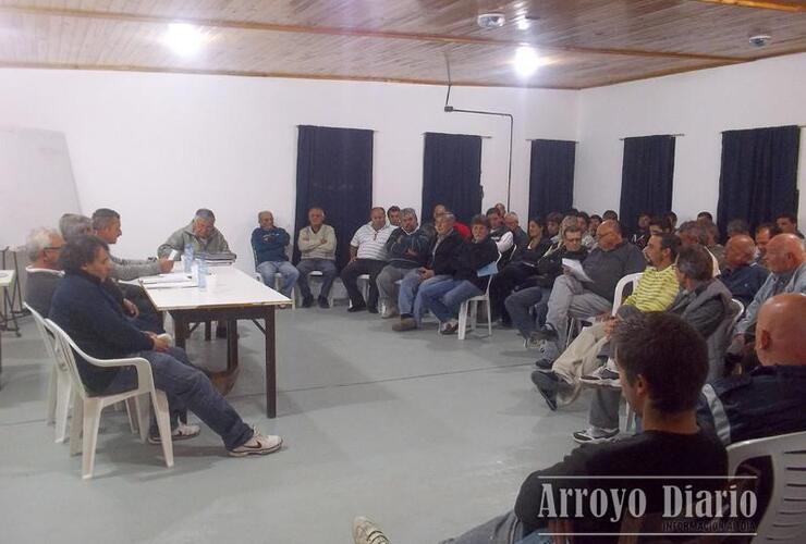 Imagen de Rowing Club: Asamblea Extraordinaria pasó a cuarto intermedio