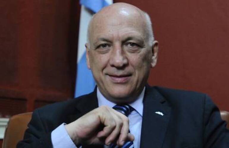 Imagen de "En Santa Fe se est&aacute;n haciendo cambios in&eacute;ditos en la polic&iacute;a"