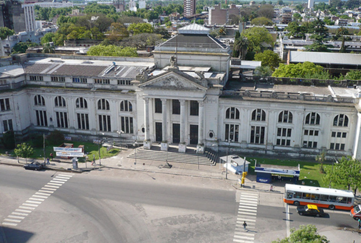 Imagen de Paro ratificado: No habrá clases ni martes ni miércoles en la UNR Imagen de Paro ratificado: No habrá clases ni martes ni miércoles en la UNR