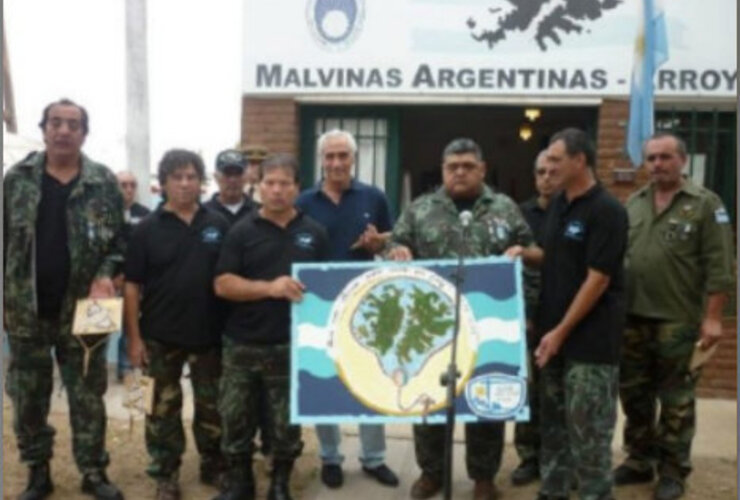 Imagen de Acto a 31 años del Desembarco Argentino y Recupero de nuestras ISLAS MALVINAS