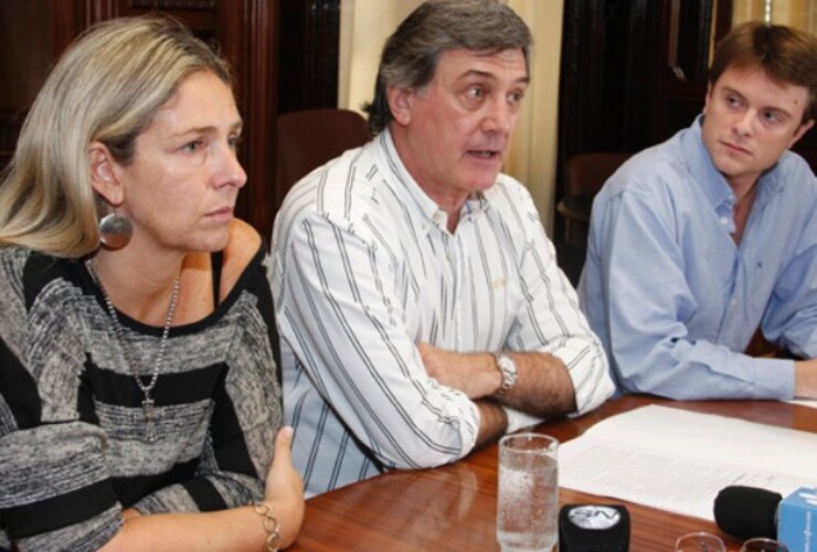 Los concejales Schmuck, Boasso y López Molina rechazaron la decisión de la Legislatura.