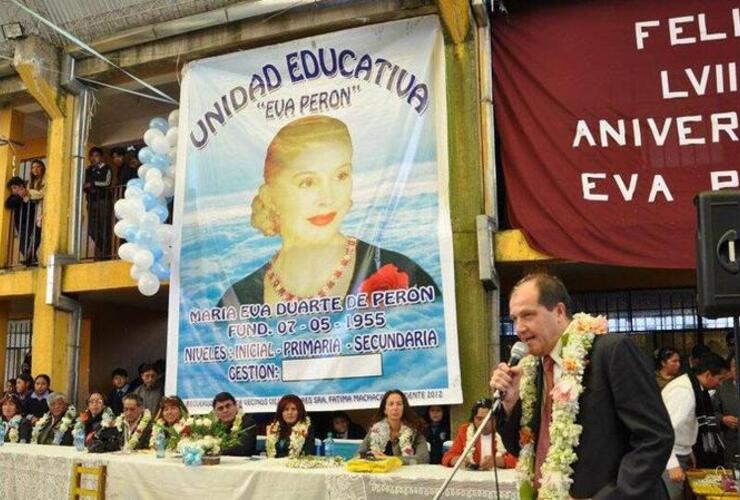 Imagen de Usaron una foto de Nacha para homenajear a Evita