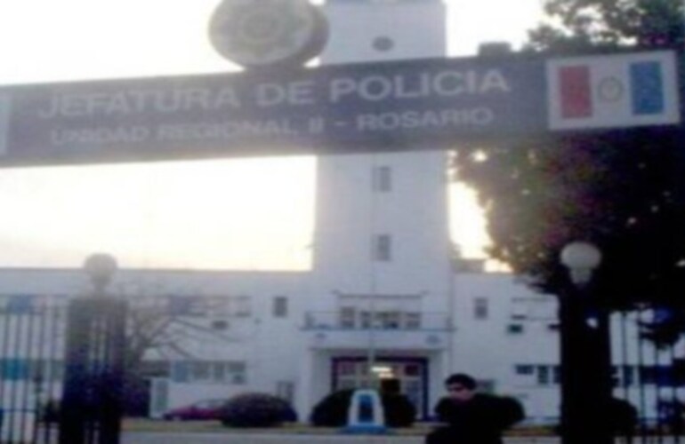 Otra vez muerte en la Jefatura. (Diario Uno, Santa Fe)