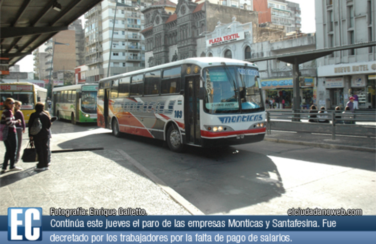 Imagen de Continúa el paro de trabajadores de Monticas y Santafesina