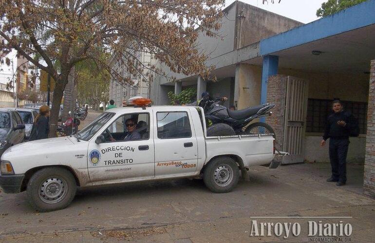 La moto secuestrada carecía de documentación así que fue traslada al Corralón Municipal