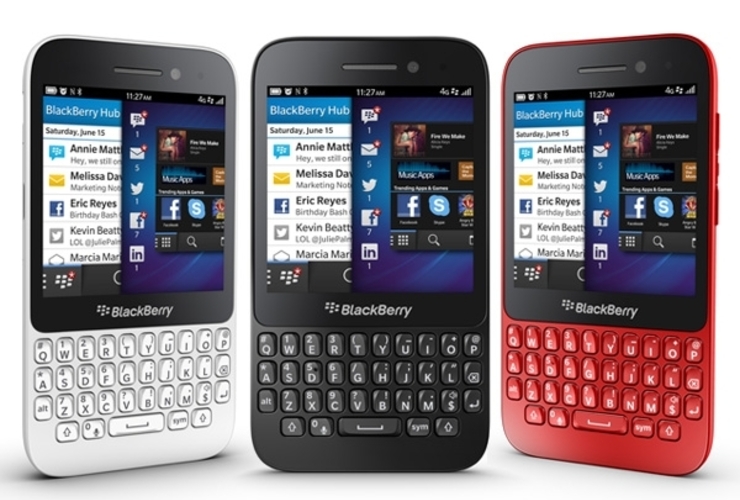 Imagen de Q5, el modelo de BlackBerry que vuelve a apostar por el teclado físico