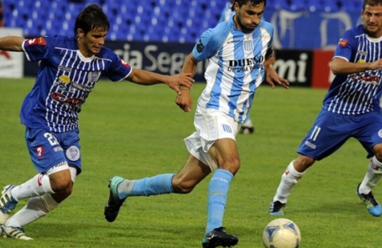 Imagen de Racing y Godoy Cruz buscan clasificarse a la Copa Sudamericana 2013