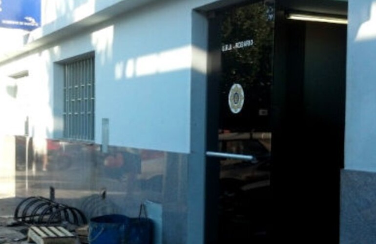 El violento asalto ocurrido en Pasco al 4600 es investigado por efectivos de la seccional 13&ordf;.