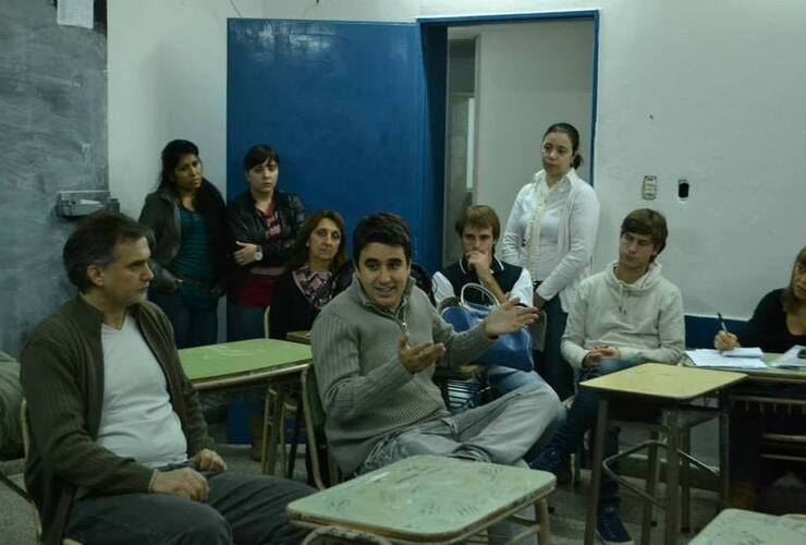Imagen de Visit&oacute; el Instituto Superior de Profesorado N&ordm; 21 el Diputado Eduardo Toniolli