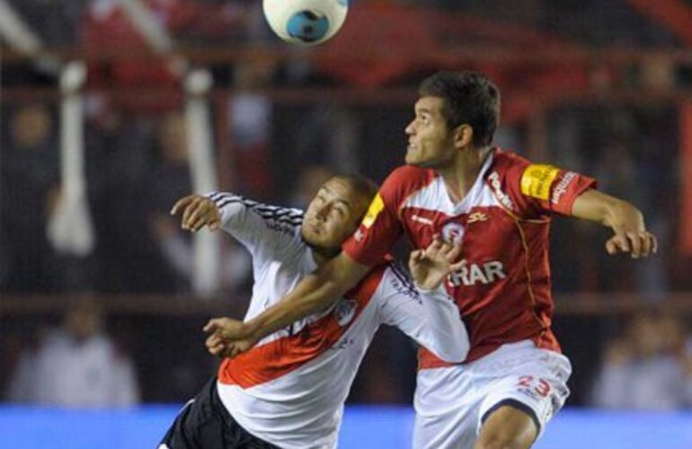 Imagen de Argentinos le ganó a River