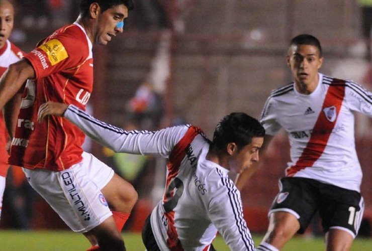 Imagen de Piden que River-Independiente se juegue a la tarde