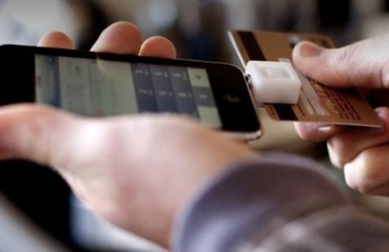 Imagen de &iquest;Cobrar con tarjeta desde tu celular?