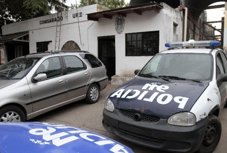 La seccional 30ª, donde se investiga el asesinato de Osvaldo Malla. (Foto: Héctor Río)