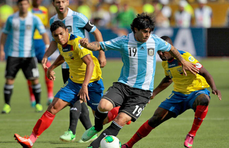 Imagen de Argentina empat&oacute; con Ecuador