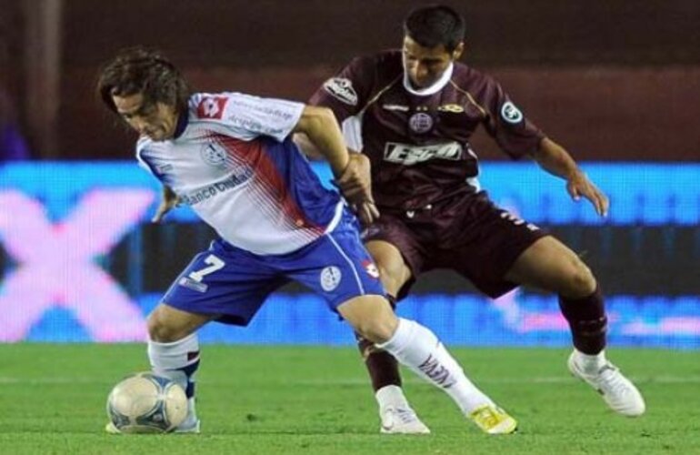 Imagen de Lanús empató con San Lorenzo y finalizó el torneo tercero